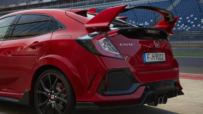 Hình ảnh xe Honda Civic Type R từ góc độ đẹp 40