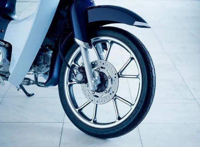 Honda Super Cub C125 19