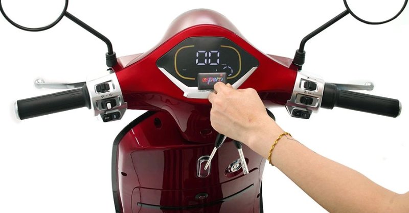 Đánh giá chi tiết Vespa Espero Classic SE 6