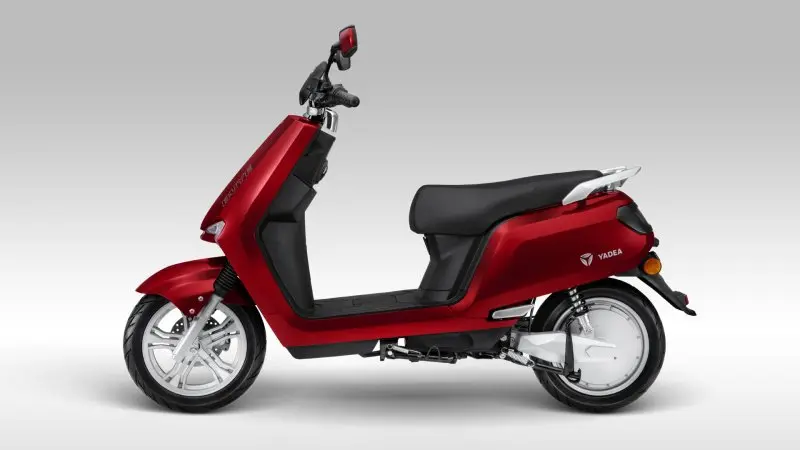 Yadea Buye màu đỏ