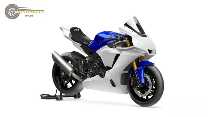 Yamaha YZF R1 3