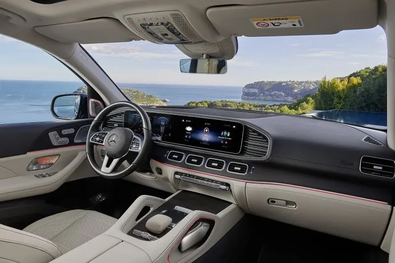 Nội thất sang trọng của xe Mercedes-Benz GLS 400 7