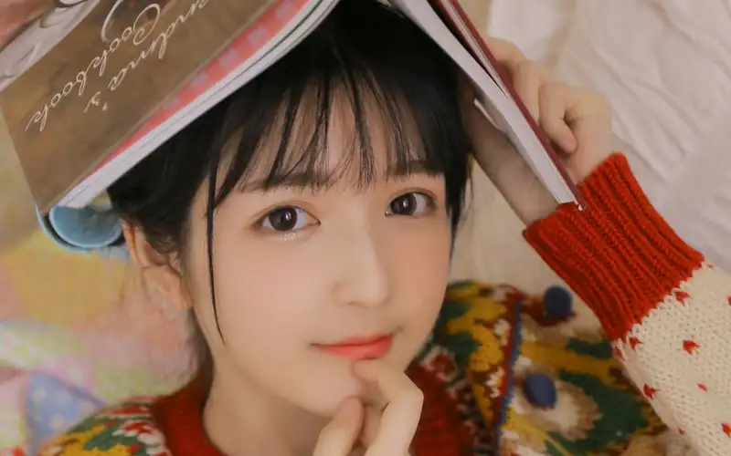 gái xinh tiktok mặc váy ngắn