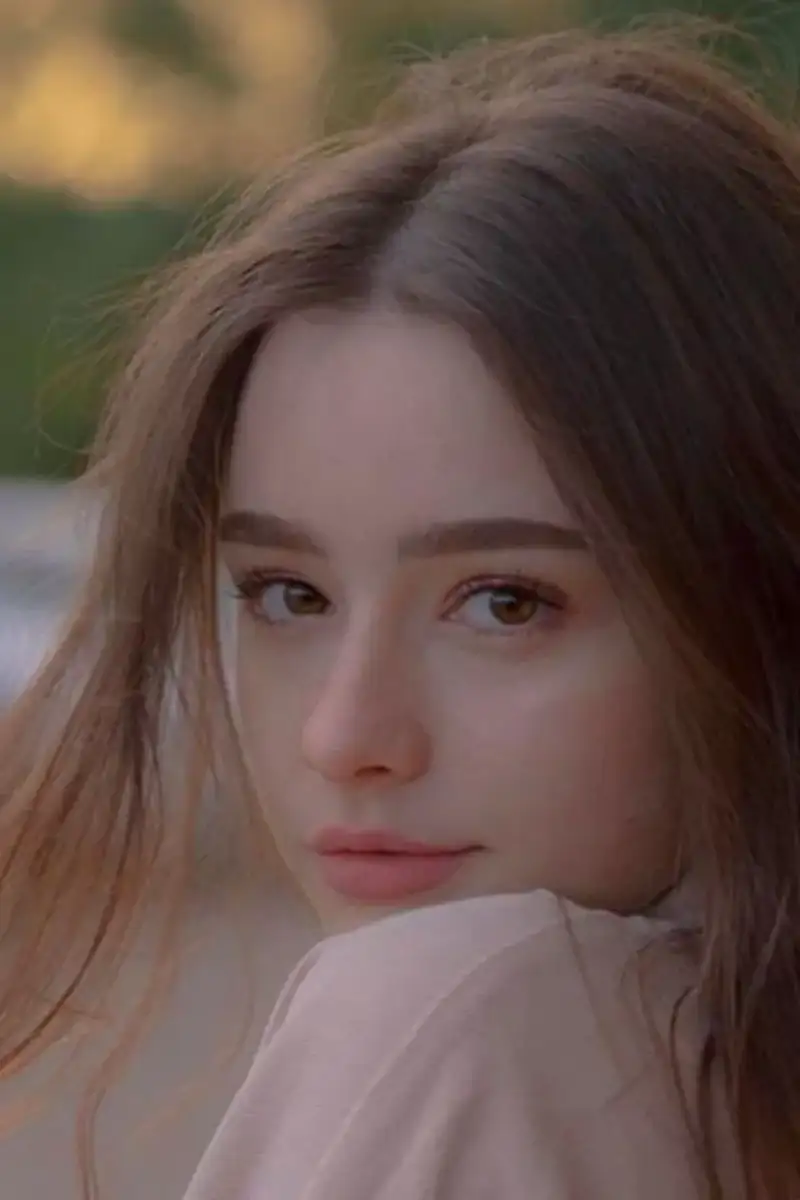 Gái nga gây ấn tượng bởi sự kiêu sa