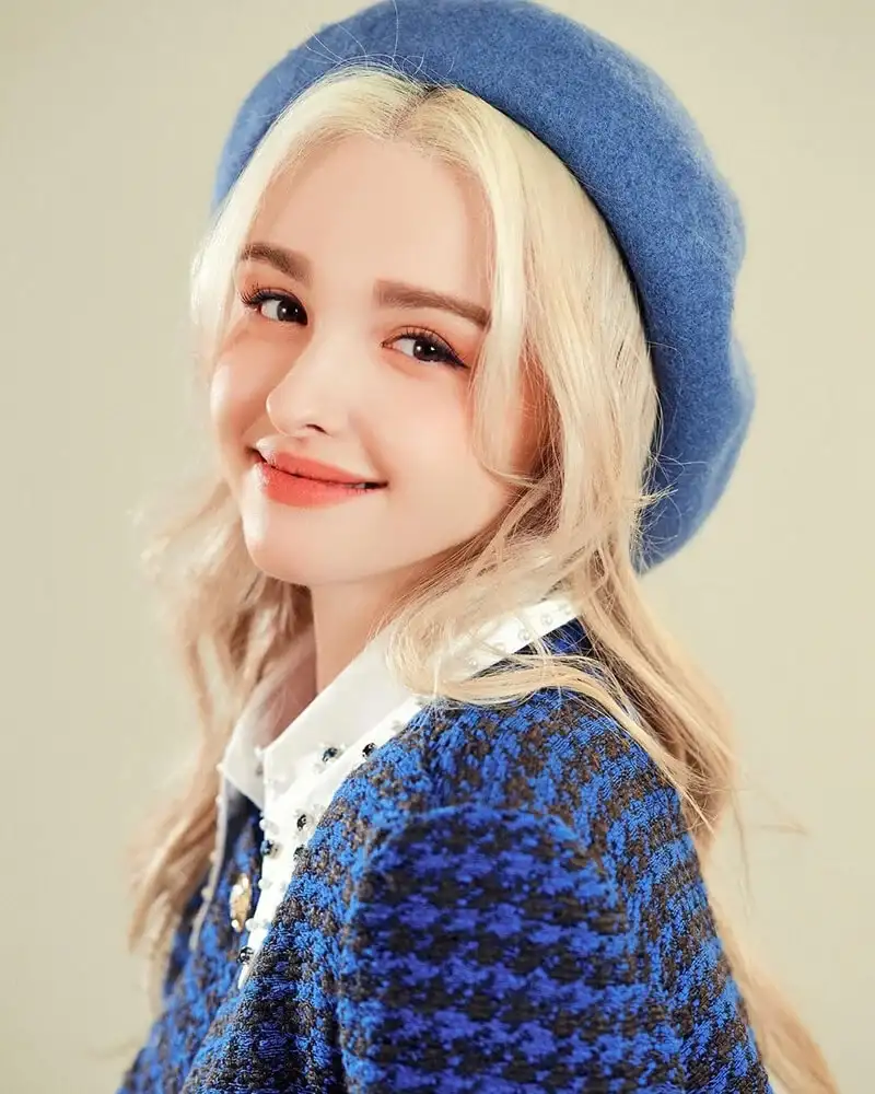 Hình ảnh gái tây đẹp và đầy tự tin