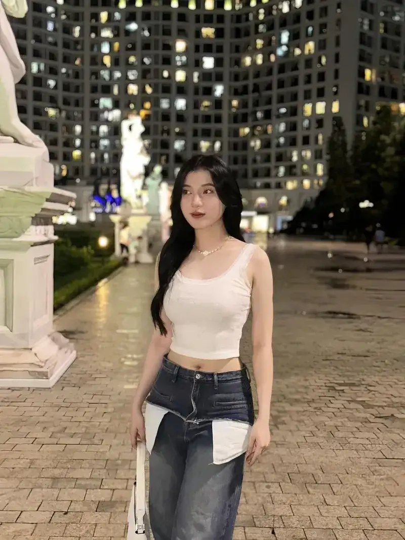 Vitamin gái xinh sexy đầy quyến rũ