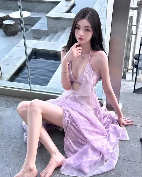 Sự duyên dáng bí ẩn từ gái xinh chụp ảnh che mặt Sự duyên dáng bí ẩn từ gái xinh chụp ảnh che mặt