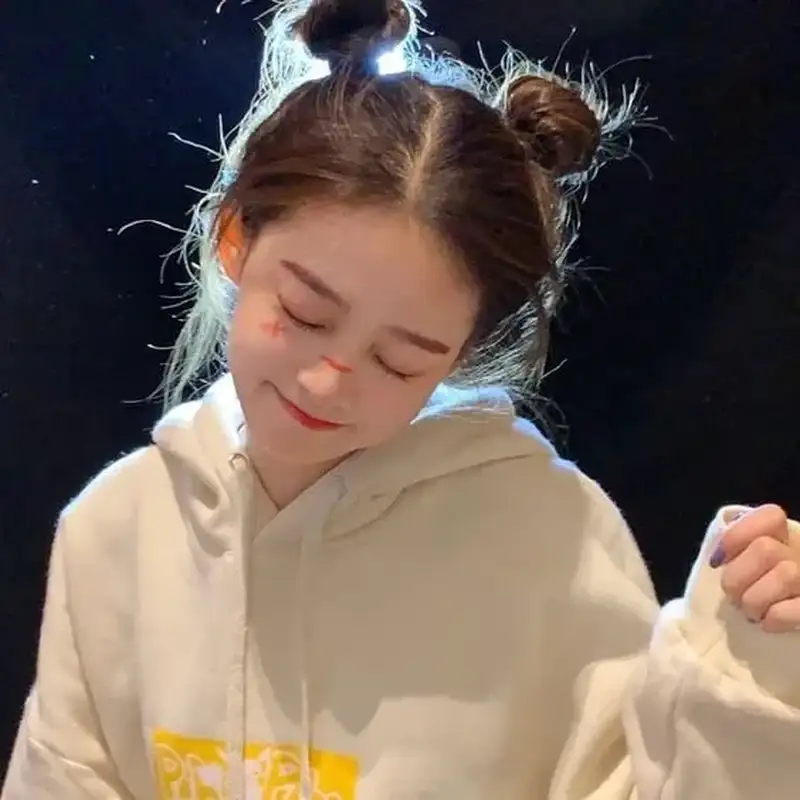 Kiểu tóc ngắn dành riêng cho khuôn mặt tròn thêm xinh