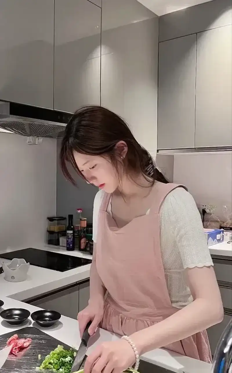 Hình ảnh gái xinh 2k12 với nụ cười rạng rỡ