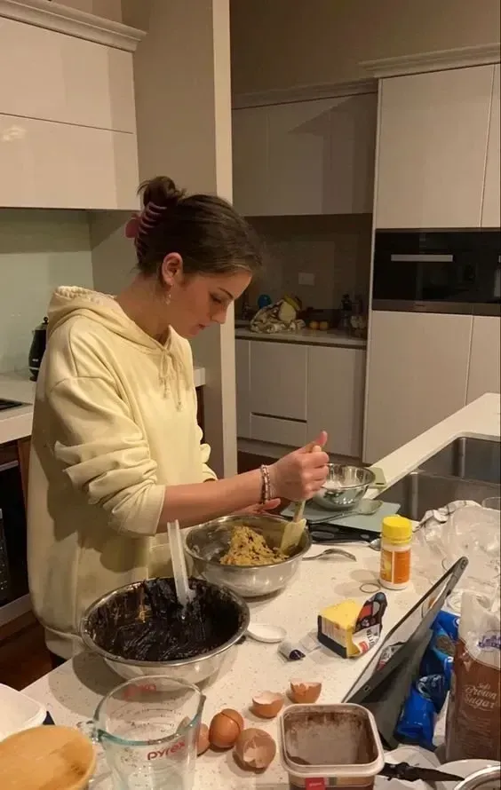 Gái xinh khoe dáng chuẩn trong khung hình đẹp