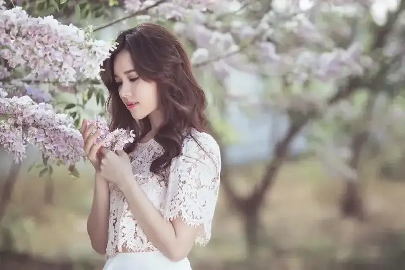 Hình ảnh gái xinh 18+ hấp dẫn