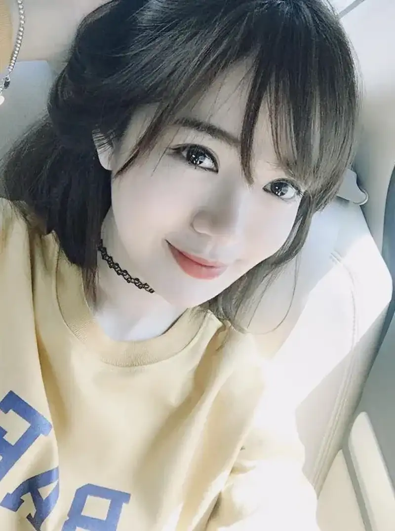 Gái đẹp cute luôn cuốn hút