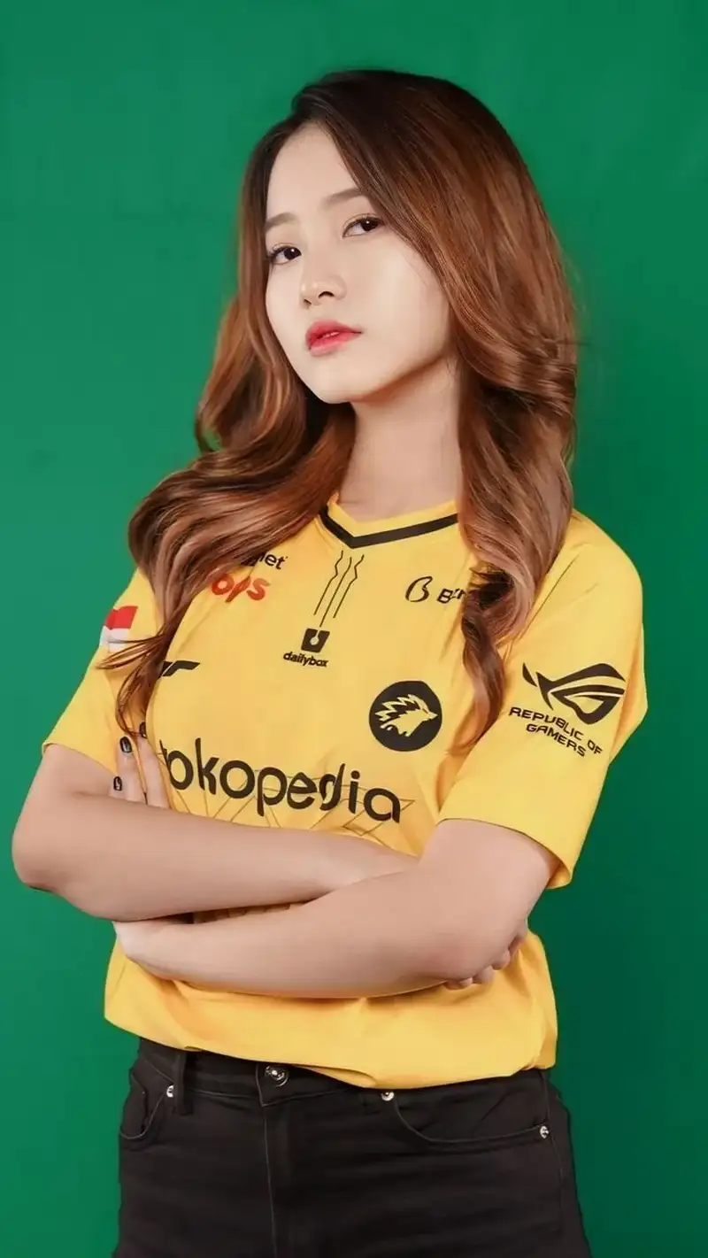 Gái xinh tập gym thu hút mọi ánh nhìn Gái xinh tập gym thu hút mọi ánh nhìn