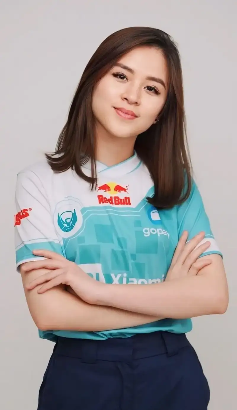 Phong cách tập gym gợi cảm với bikini Phong cách tập gym gợi cảm với bikini