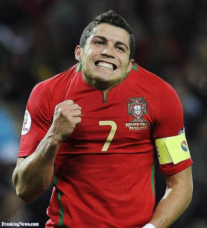 Ronaldo meme siu gây sốt trên mọi nền tảng mạng xã hội. Ronaldo meme siu gây sốt trên mọi nền tảng mạng xã hội.