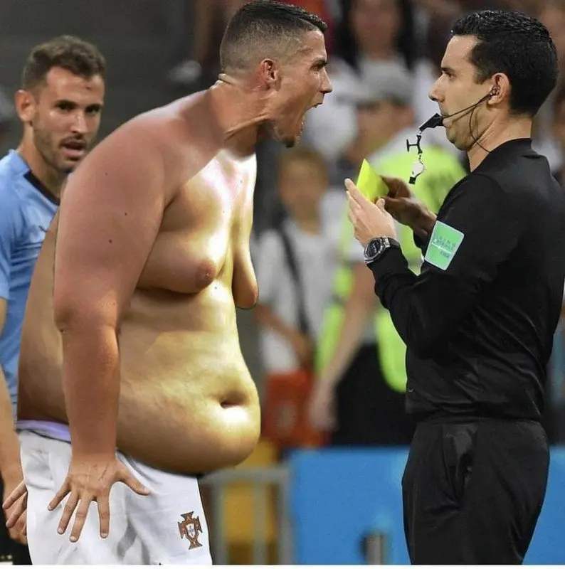 Ronaldo hun messi meme cực kỳ vui nhộn và dễ thương. Ronaldo hun messi meme cực kỳ vui nhộn và dễ thương.