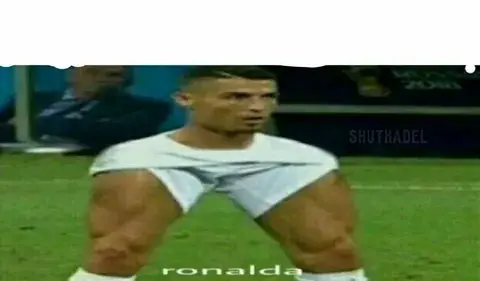Messi khóc meme siêu đáng yêu và gây cười. Messi khóc meme siêu đáng yêu và gây cười.