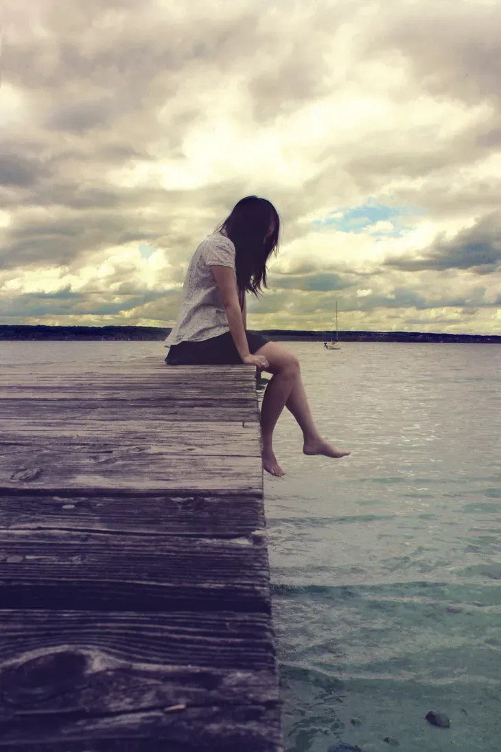 Avatar tâm trạng nữ buồn sâu sắc