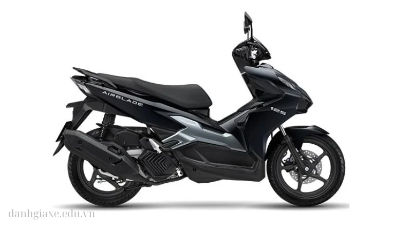 Air Blade 125cc phiên bản cao cấp đen bạc