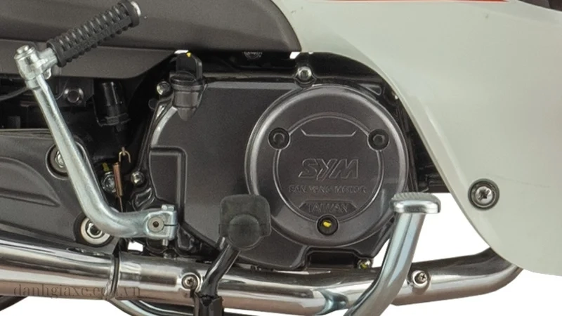 Động cơ SYM Elegant 50 vận hành bền bỉ và tiết kiệm.