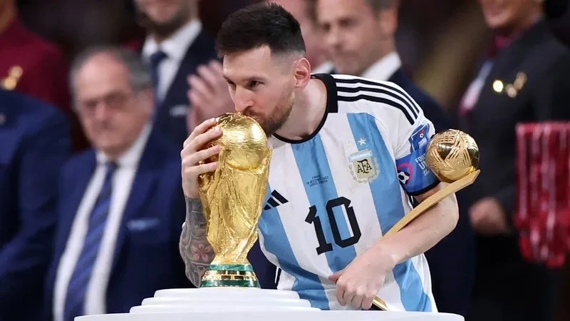 Cùng messi kfc meme vui nhộn và bất ngờ trong bữa ăn!