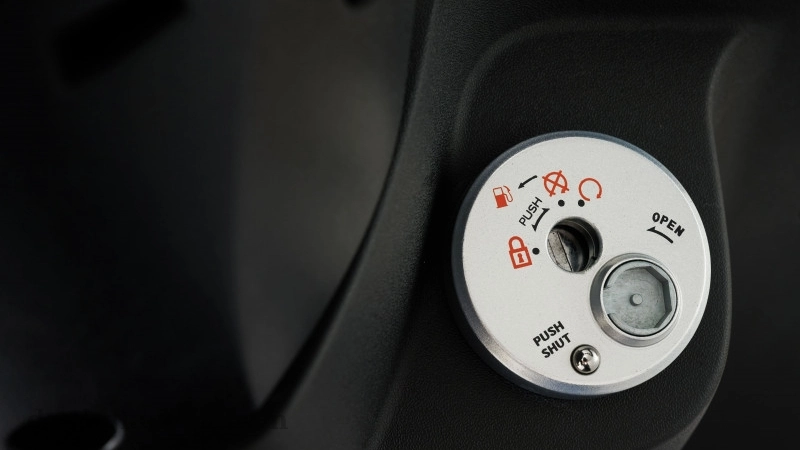 SYM Elite 50 tiện nghi hiện đại