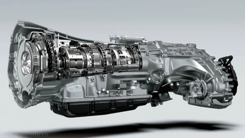 xe land cruiser được trang bị hộp số 10 cấp