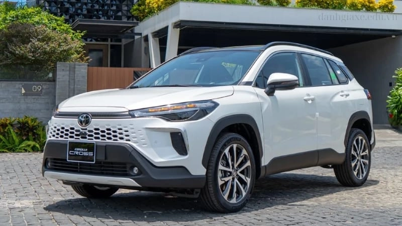 Cross 1.8V màu trắng đẳng cấp phong cách riêng