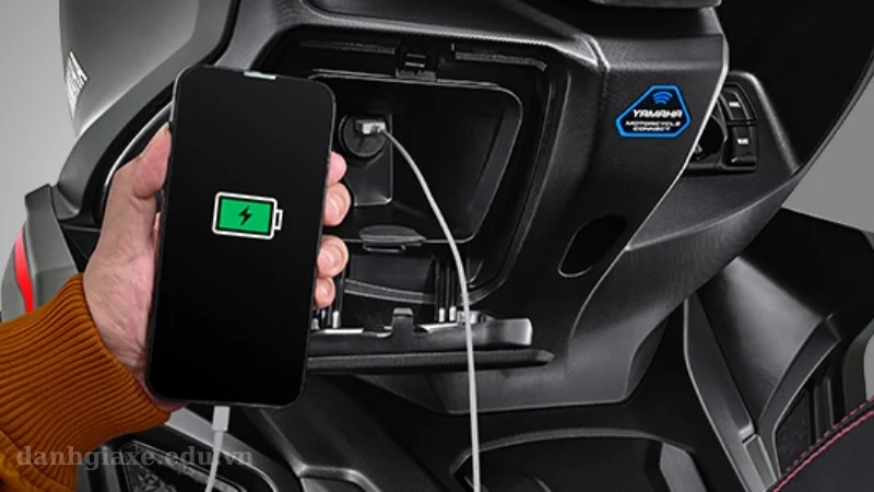 Tiện ích Yamaha Aerox Alpha 2025 nâng tầm trải nghiệm
