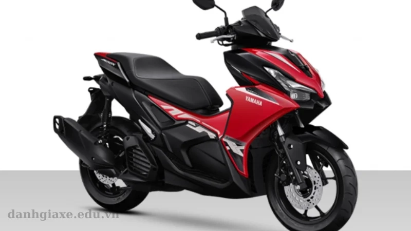 Yamaha Aerox Alpha 2025 bản tiêu chuẩn màu đỏ