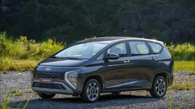 Bảng giá xe Hyundai Stargazer
