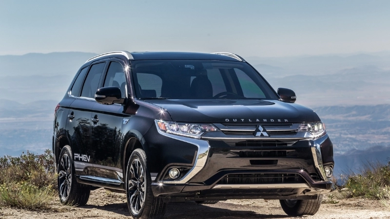 Bảng giá xe Mitsubishi Outlander