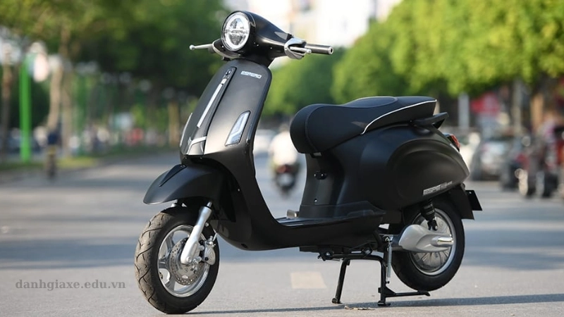 Bảng giá xe máy điện Vespa Espero Classic SE