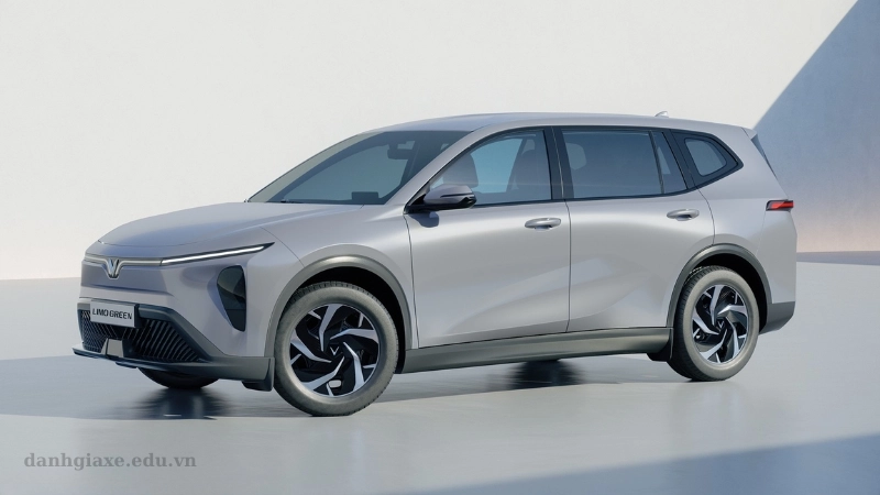 Bảng giá xe ô tô VinFast Limo Green