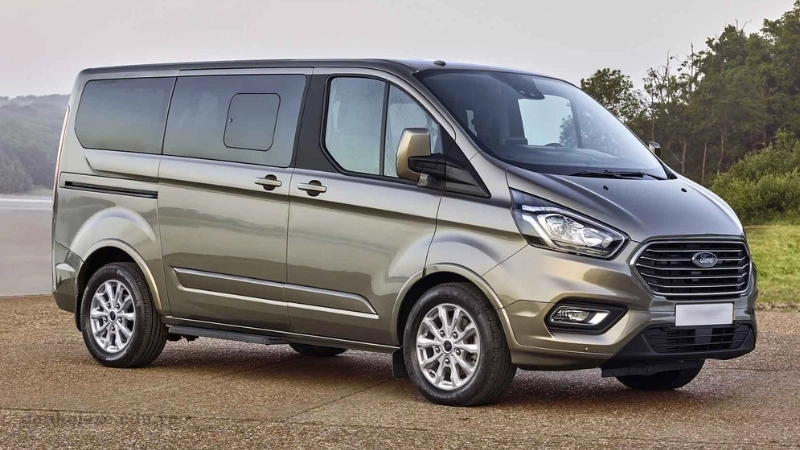 Bảng giá xe Ford Tourneo