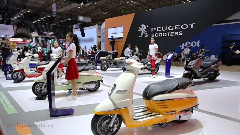 Những điều cần biết khi mua xe máy Peugeot