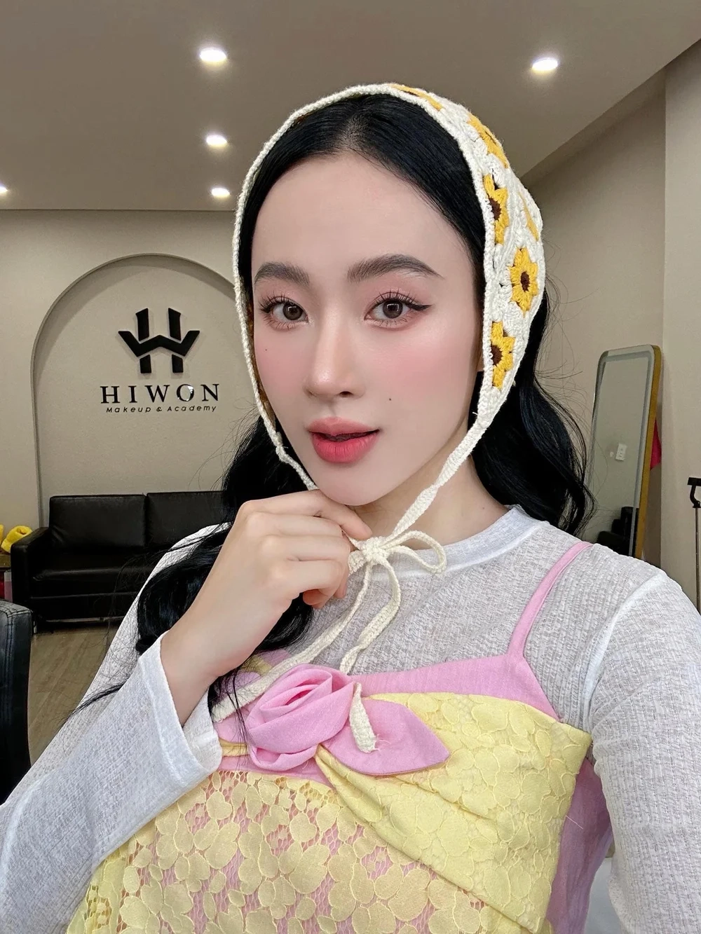 Gợi cảm nhưng vẫn thanh lịch hình Angela Phương Trinh