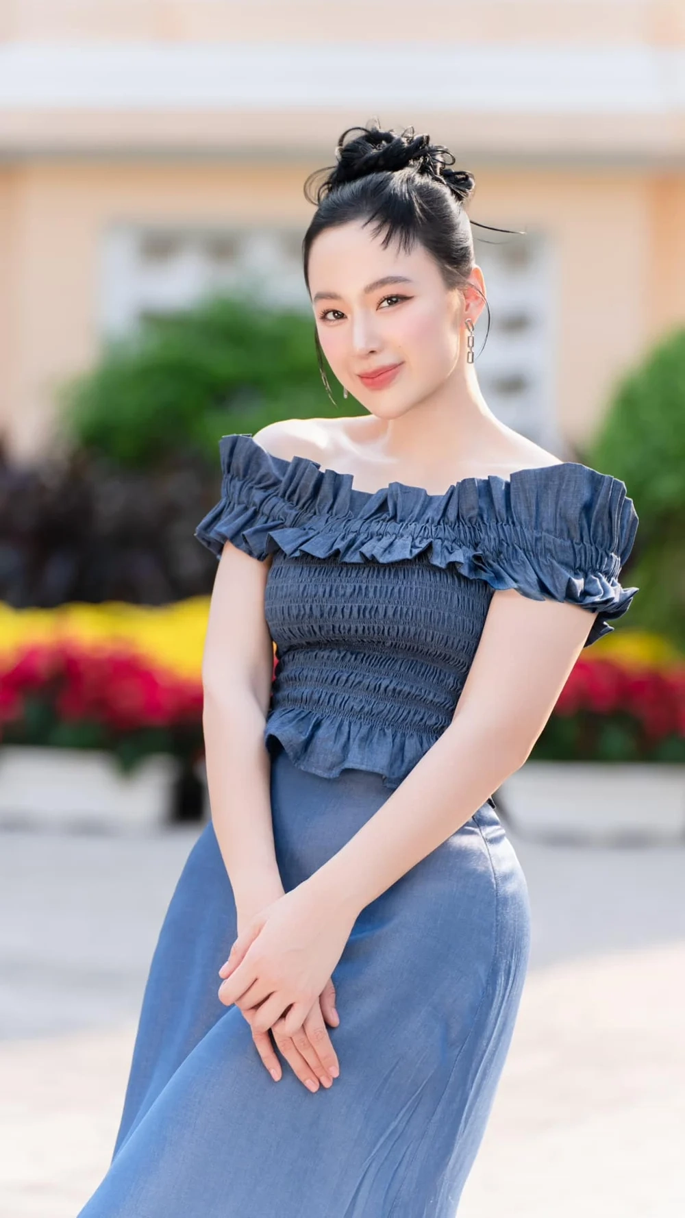 Cập nhật loạt hình ảnh Angela Phương Trinh cực cuốn