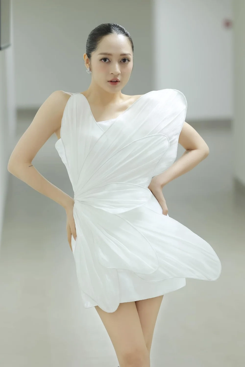 Dân mạng thắc mắc Bảo Anh sinh năm bn