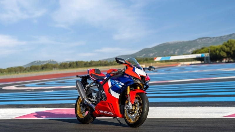 Bảng giá xe CBR1000RR-R