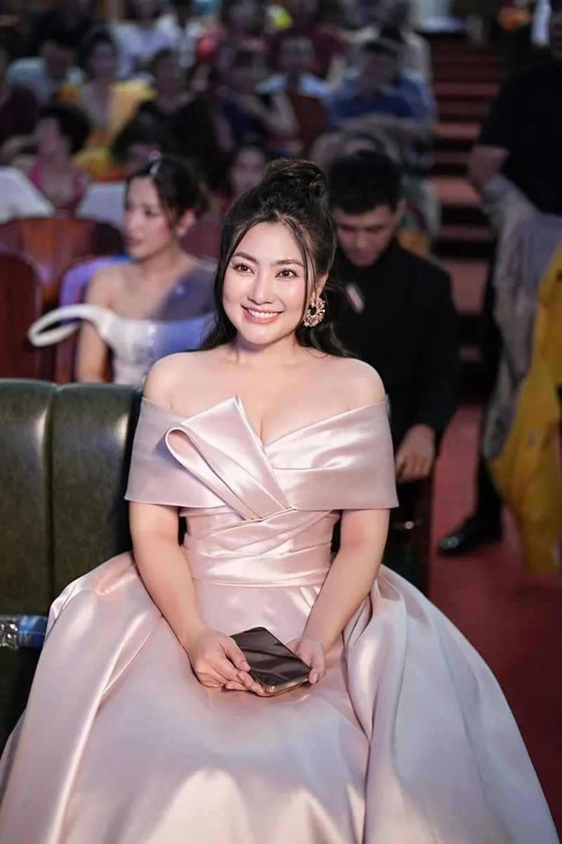 Cuộc sống ấm áp của gia đình diễn viên Ngọc Lan