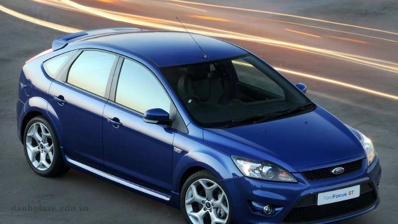 Bảng giá xe Ford Focus