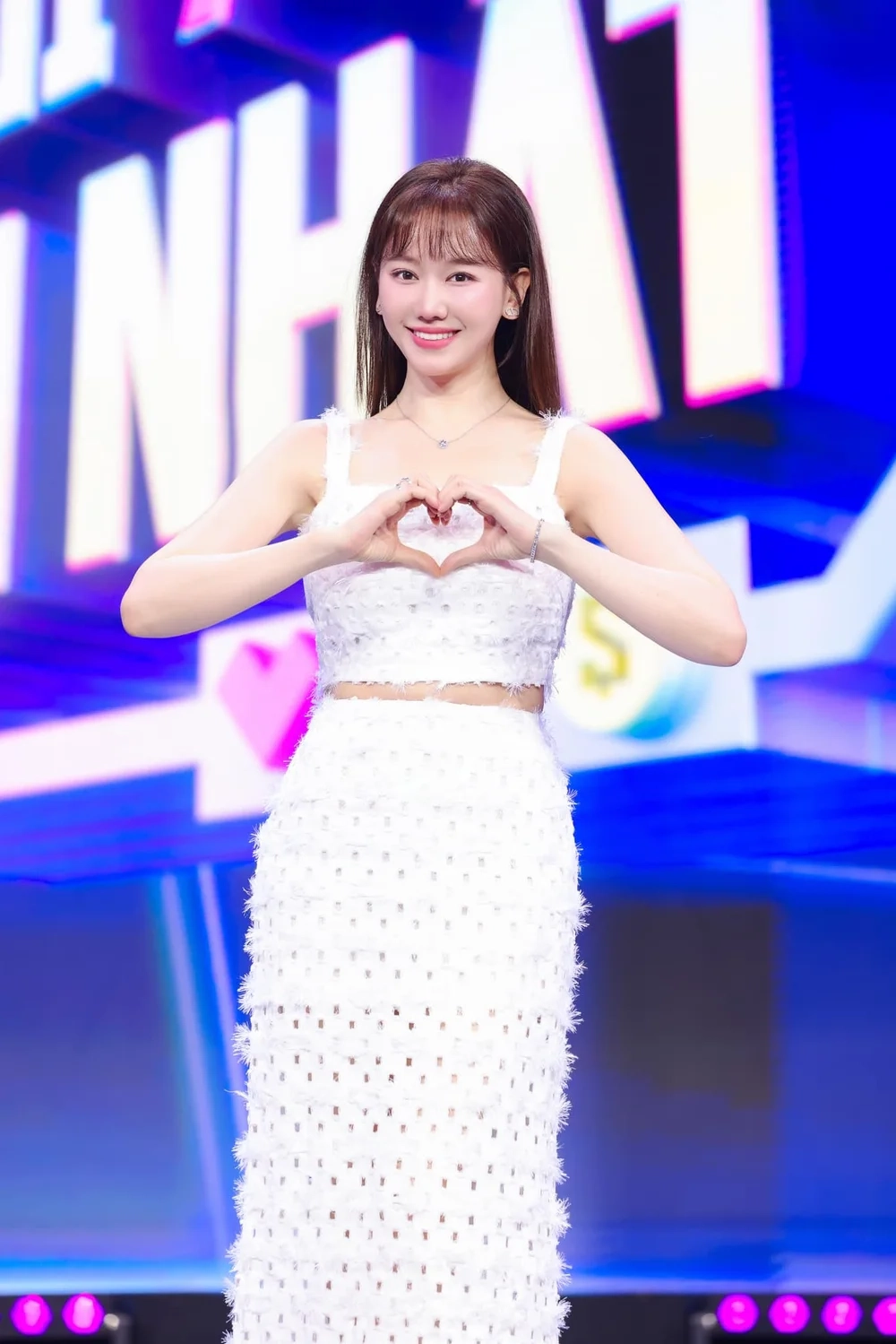 Cộng đồng mạng thắc mắc Hari Won còn sống không