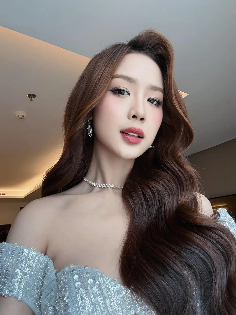 Khám phá Lê Nguyễn Bảo Ngọc chiều cao cực khủng