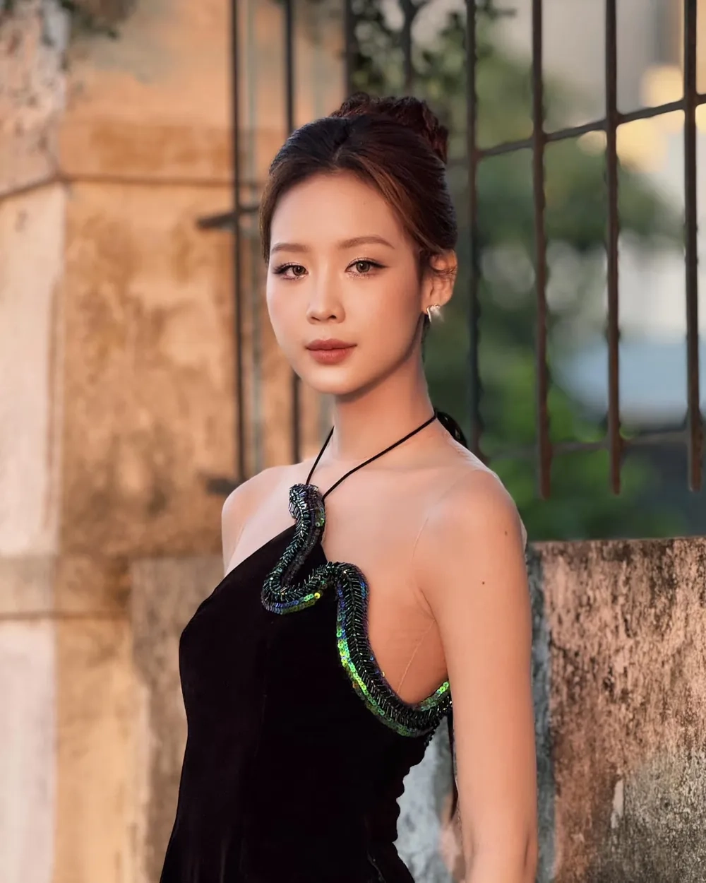 Khám phá Lê Nguyễn Bảo Ngọc height gây sốt