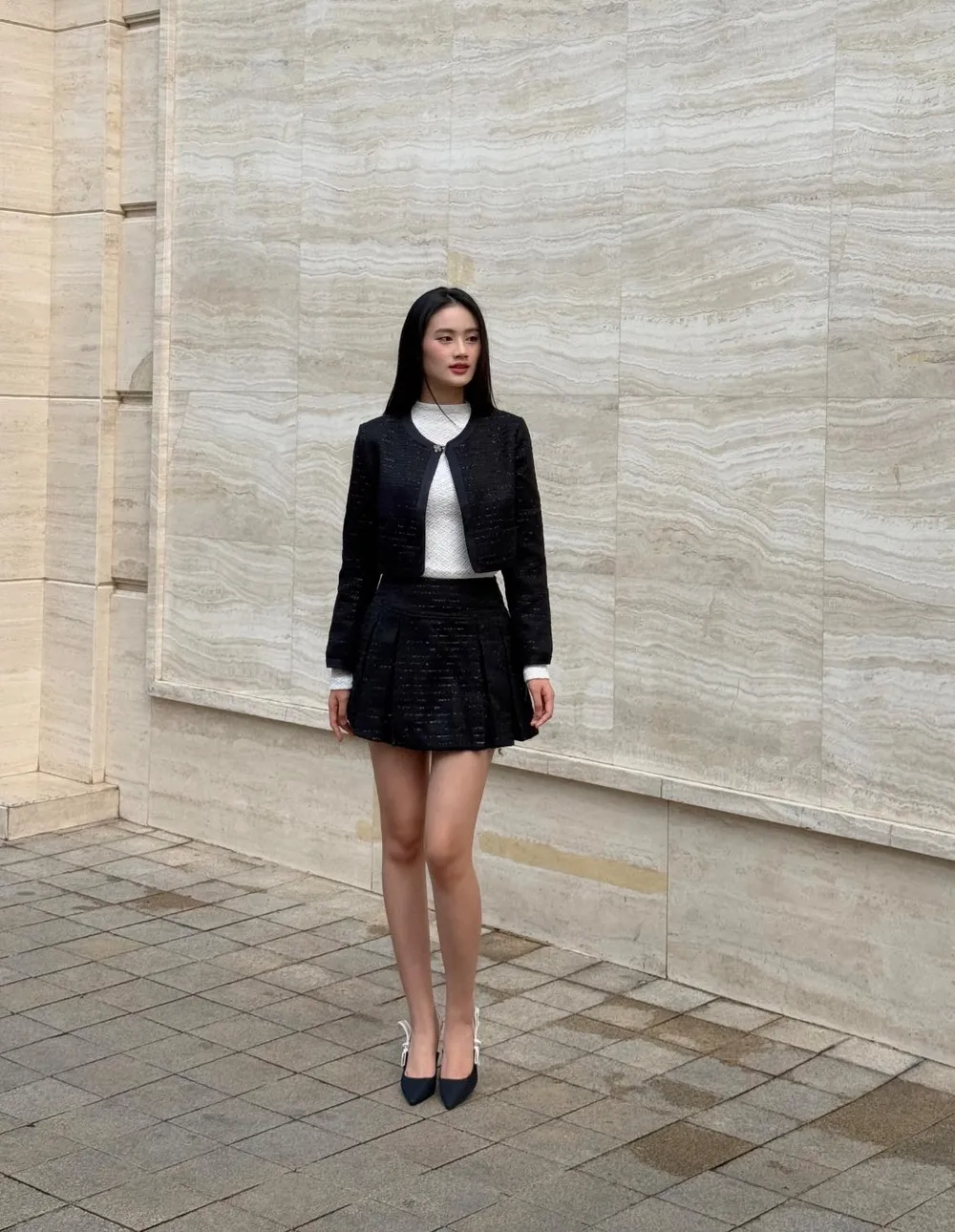 Bật mí số đo 3 vòng hoa hậu Ý Nhi cực chuẩn