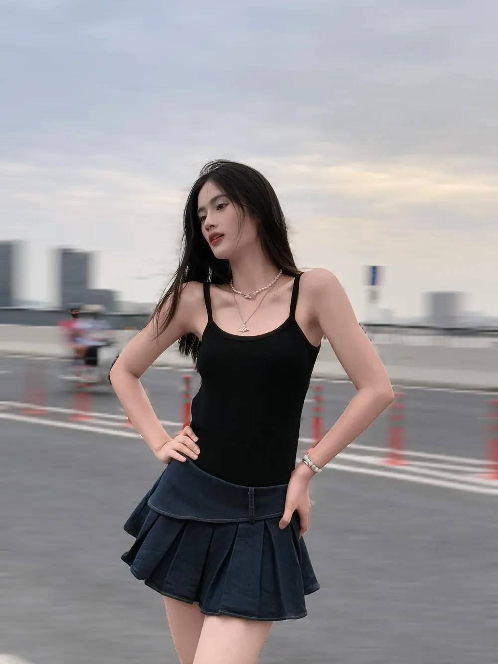 Khám phá câu trả lời của hoa hậu Ý Nhi gây tranh cãi