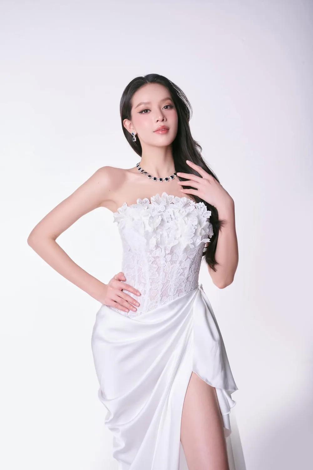 Tìm hiểu Huỳnh Thị Thanh Thủy học vấn cực đỉnh