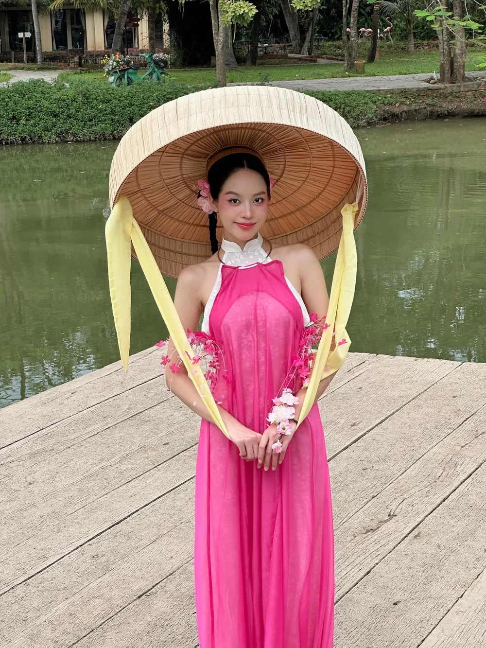 Chúc mừng tân Hoa Hậu Huỳnh Thị Thanh Thủy