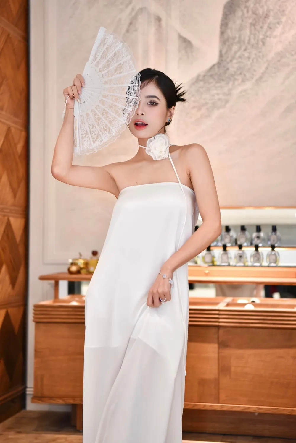 Giải mã ca nương Kiều Anh là ai mà được yêu thích khắp mạng